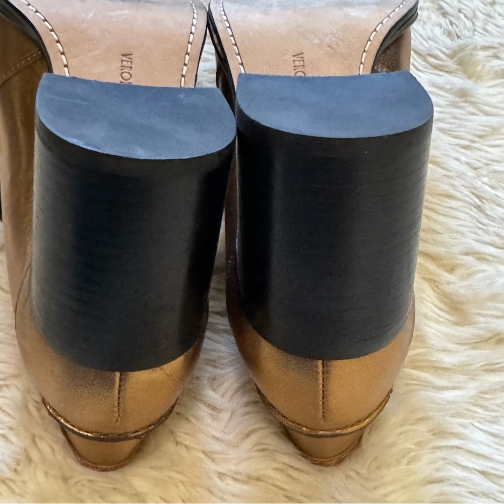 Veronica Beard Penny Block Heel Pump in Dark Gold Leather - Size 6.5 - Picture 7 of 8